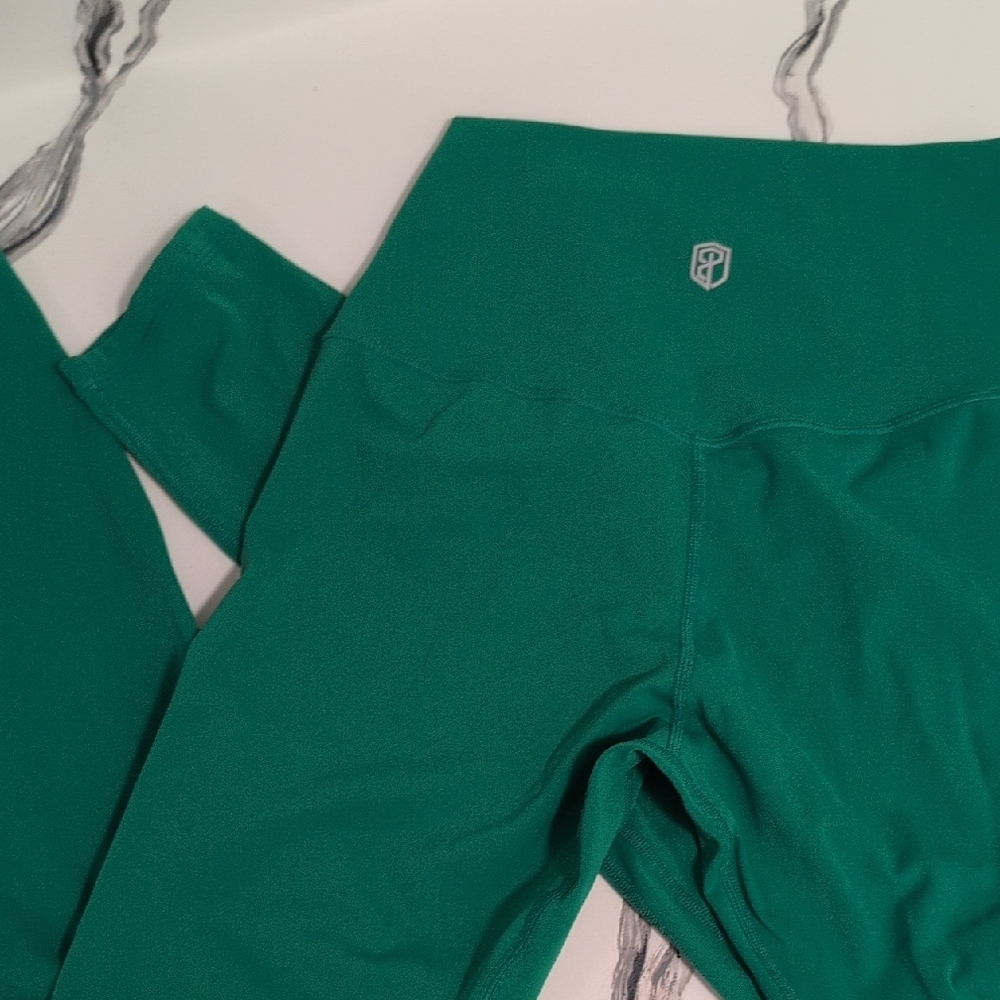 Born Primitive Green Leggings